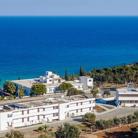 Aparthotel Konnos Bay Gardens 2*