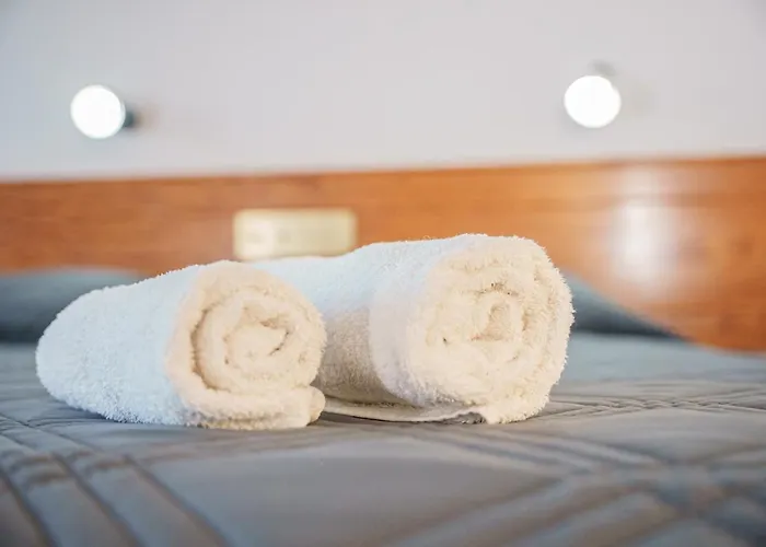 Konnos Bay Gardens 2*