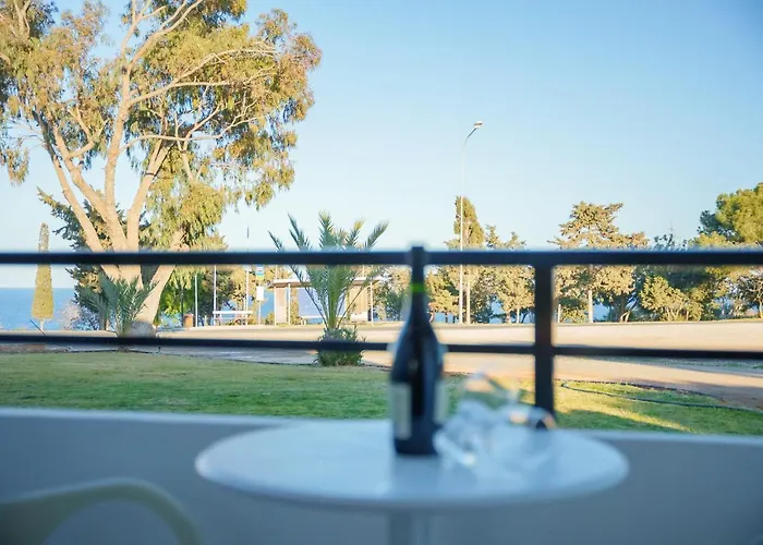 Konnos Bay Gardens 2* פרוטאראס